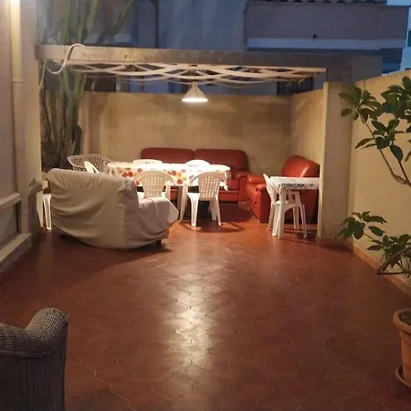 Appartement - Rosmini2 - A Pochi Passi Dal Mare, Climatizzato
